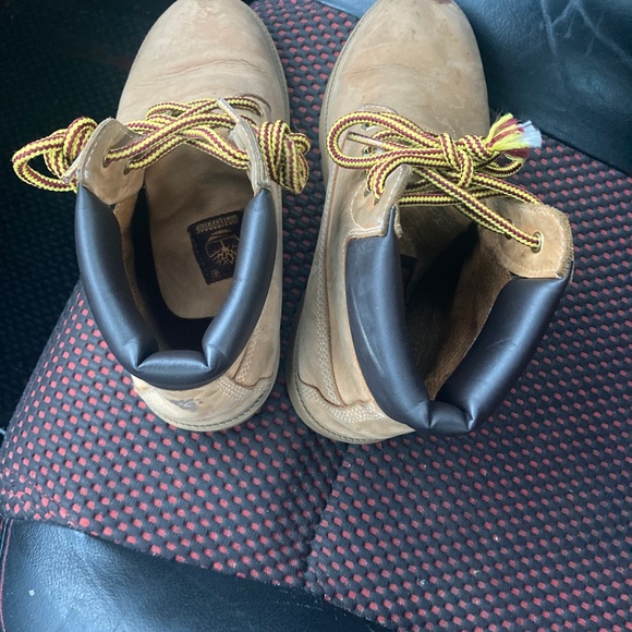 Timberlands - Picture 3 of 5